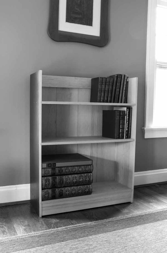 Boarded Bookshelf &#8211