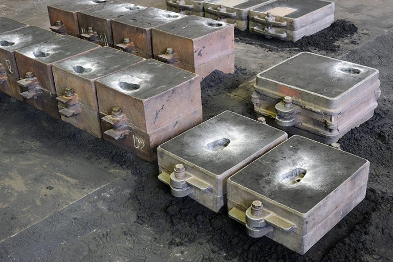 Shakeout, Cleaning, and Machining | Metal Casting Blog