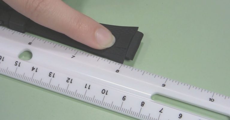 How to Measure a Rubber Sport Watch Band